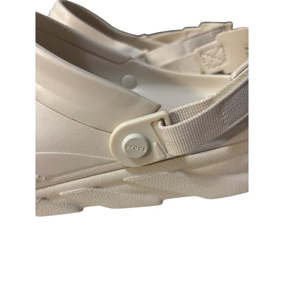 Classic Crocs All-Terrain Clogs In Beige Size M17 Lightweight Comfortable Casual - Picture 2 of 10